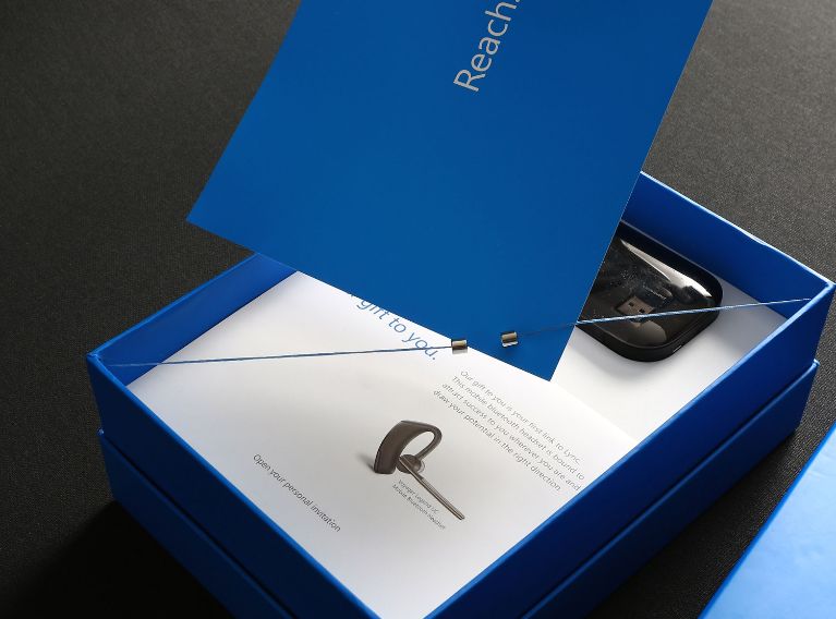Microsoft – Corporate Gift Packaging Design Matching The Innovative Product
