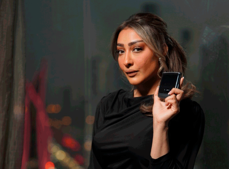 Motorola – Digital Campaign & Influencer Activation For The Launch Of The Razr Phone